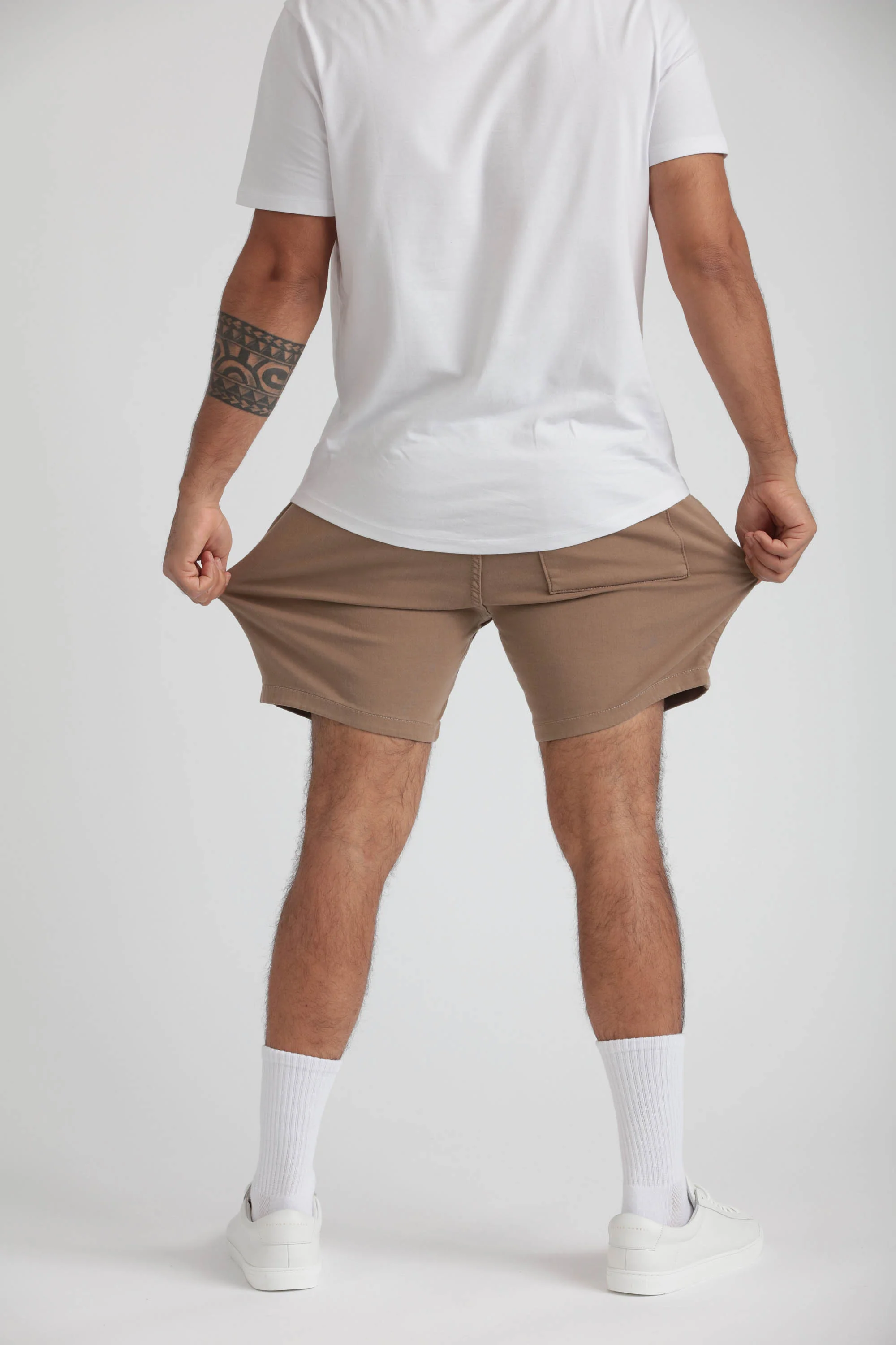 Everyday Comfort Shorts (Slim Fit) / Dark Khaki - Image 5