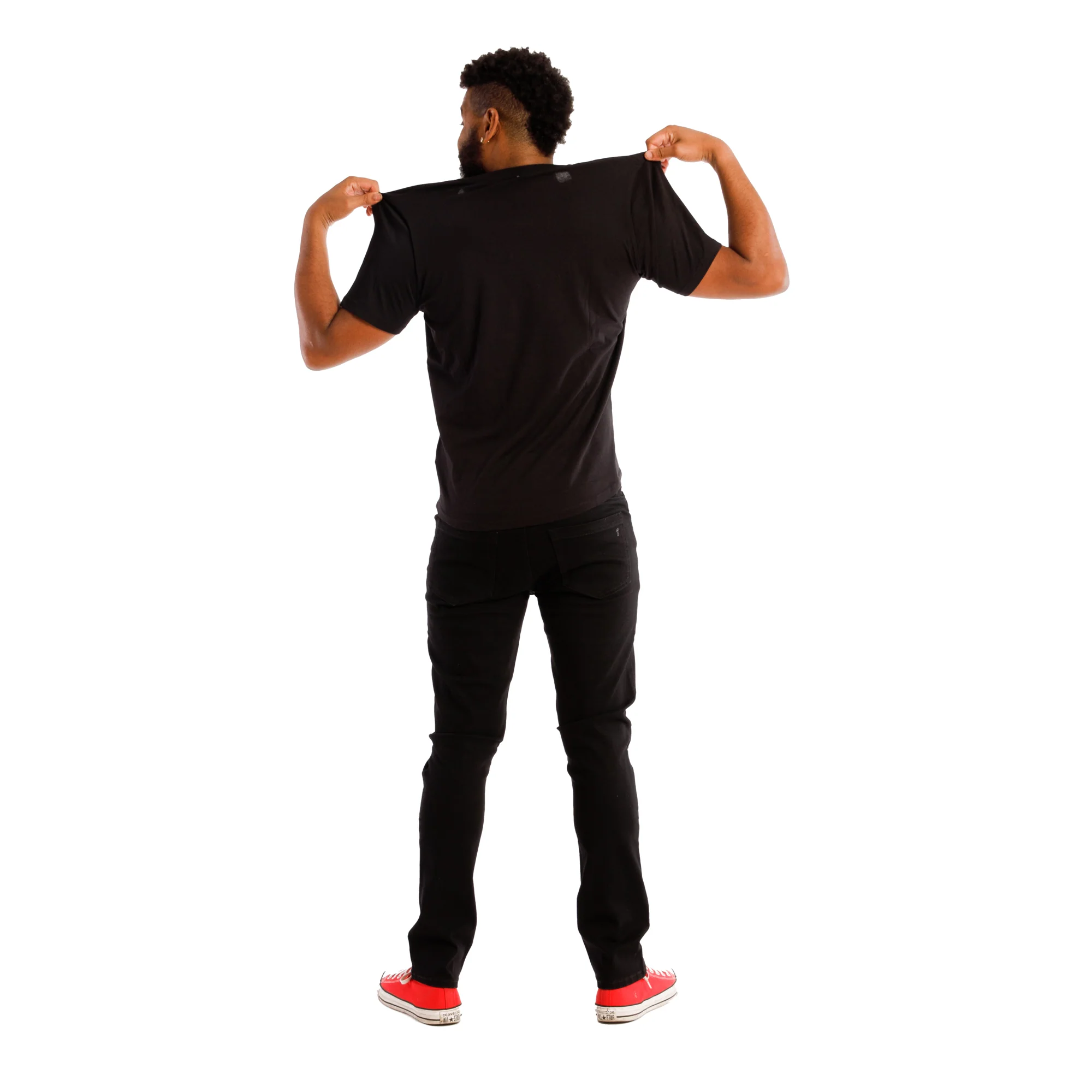 Organic V-Neck T-Shirt / Black - Image 4